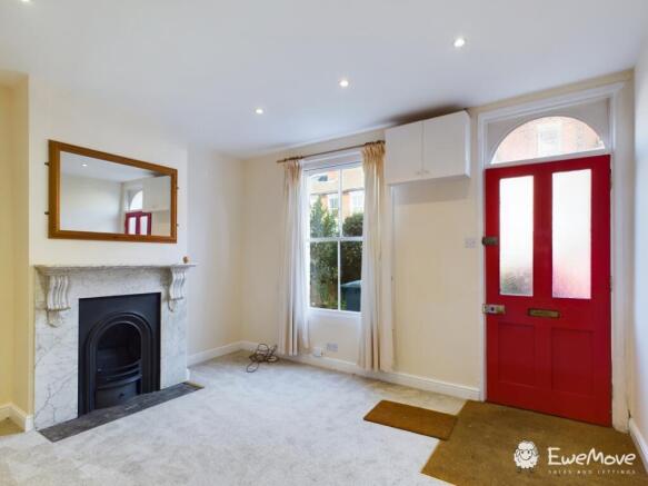 CAM02899G0-PR0039-STILL001