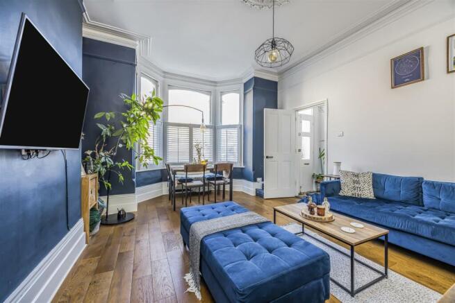 Flat 1, 66-68 Whitwell Road, Southsea-PorticoMarke