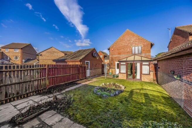 22 Wilby Lane, Copnor-Small-PorticoMarketing-SoldB