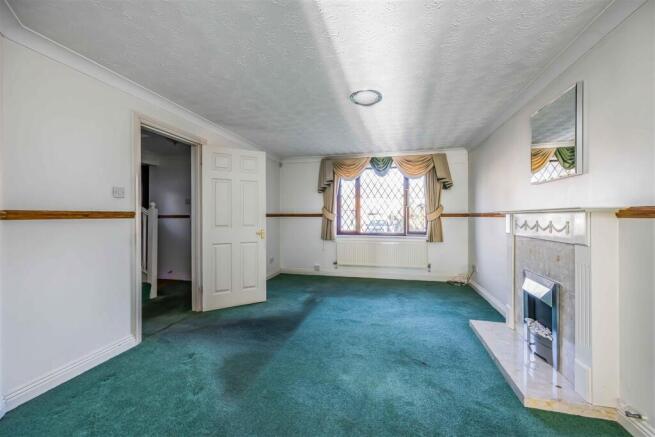 22 Wilby Lane, Copnor-Small-PorticoMarketing-SoldB