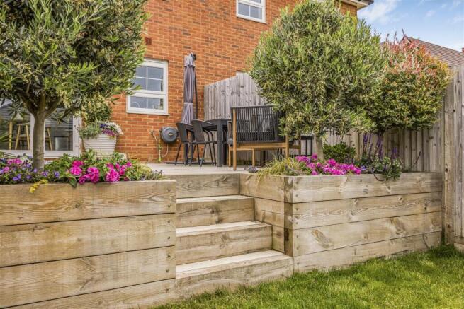 3 Mulberry Walk, Bedhampton-PorticoMarketing-SoldB