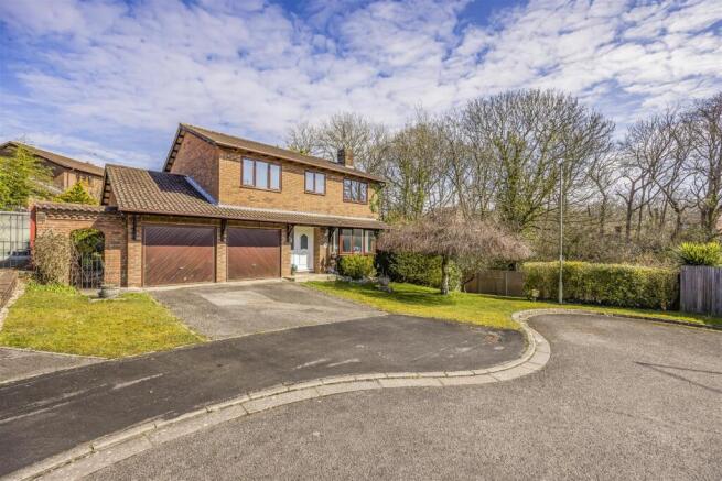 5 Deeping Gate, Waterlooville-PorticoMarketing-Sol