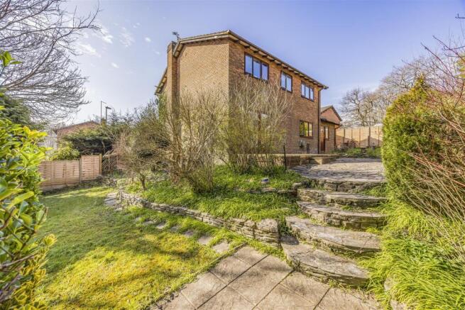 5 Deeping Gate, Waterlooville-PorticoMarketing-Sol