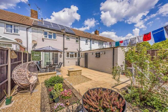 33 Billy Lawn Avenue, Havant-Small-PorticoMarketin