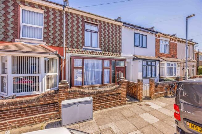 52 Whitworth Road, Fratton-Small-PorticoMarketing-
