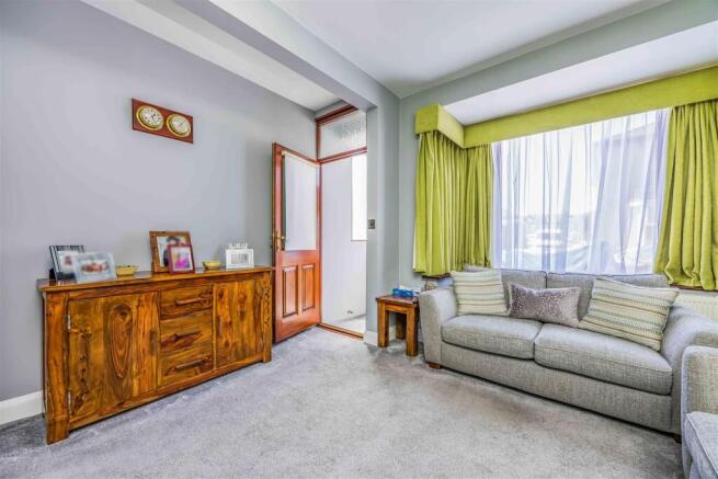 52 Whitworth Road, Fratton-Small-PorticoMarketing-