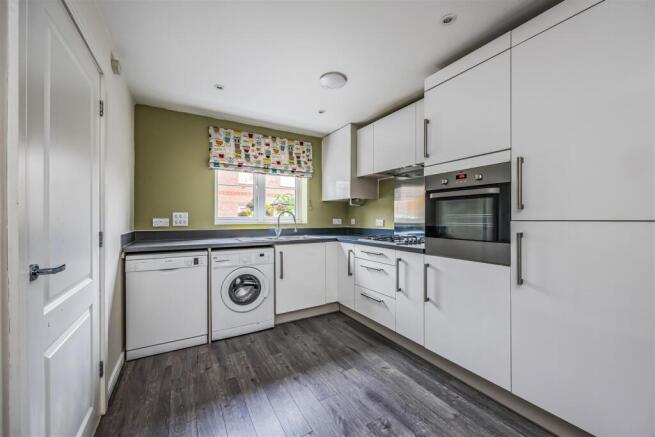 27 Guardians Way, Portsmouth-Small-PorticoMarketin