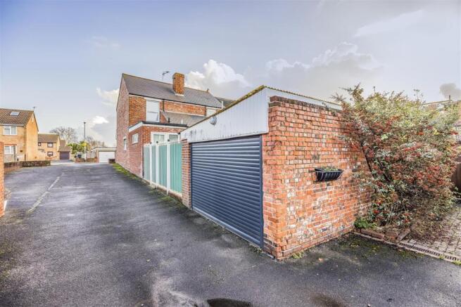8 Ironbridge Lane, Southsea-PorticoMarketing-SoldB