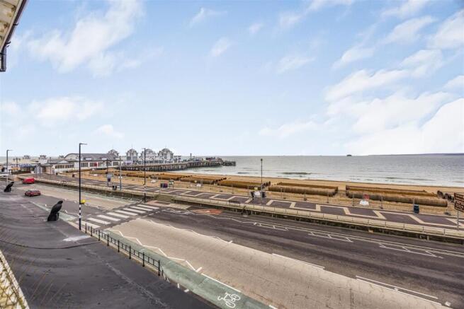 5 Clearwater Apartments, South Parade, Southsea-Po