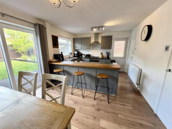Dining Kitchen