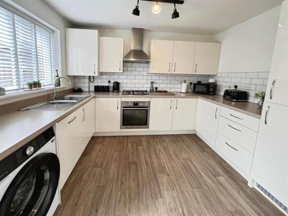 Fitted Kitchen