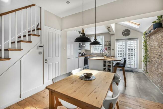 Kitchen/Dining Room