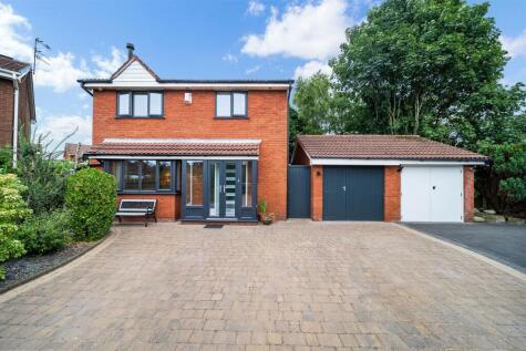 Pine Drive, Ormskirk, L39