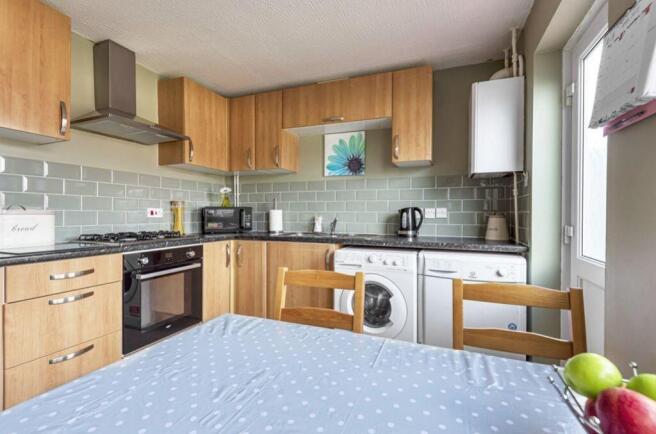 209273_44507_IMG_07_0000