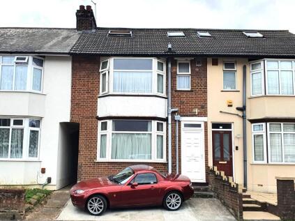 St Augustine Avenue, Saints Area, Luton, Bedfordshire, LU3 1QD