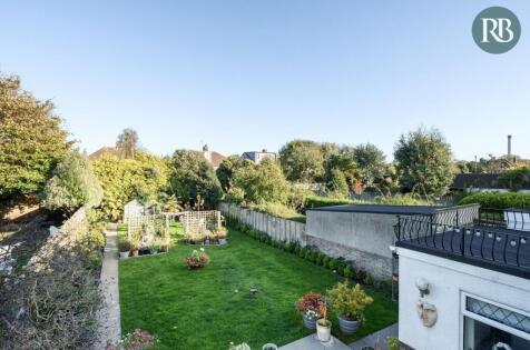 Southwick Street, Southwick, West Sussex, BN42 4TJ