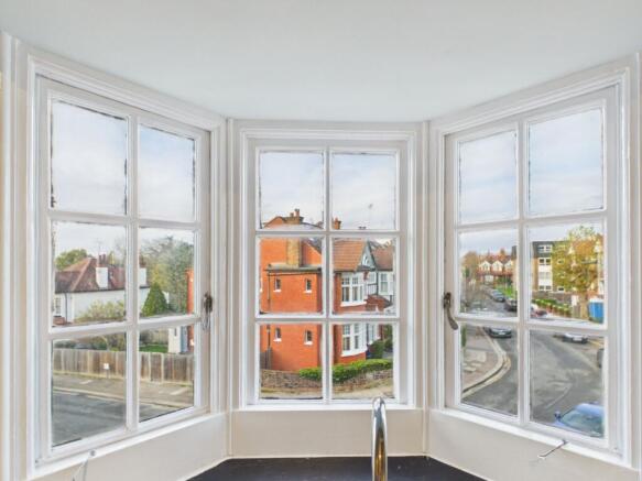 CAM03750G0-PR0078-STILL010