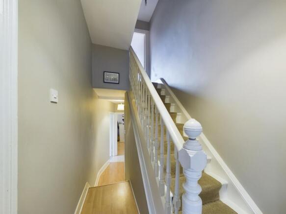 CAM03750G0-PR0019-STILL011