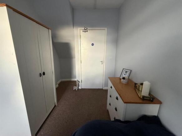 Room 5 The hill 2.jpeg