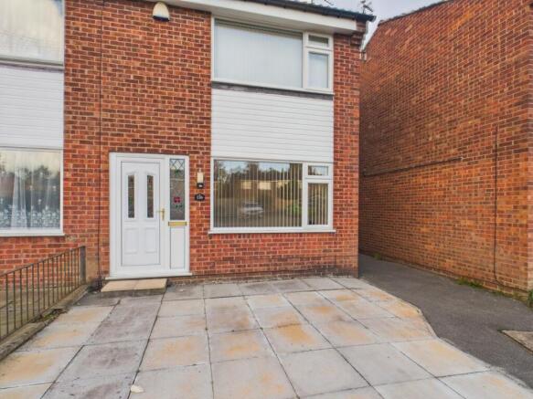 CAM03293G0-PR0248-STILL021