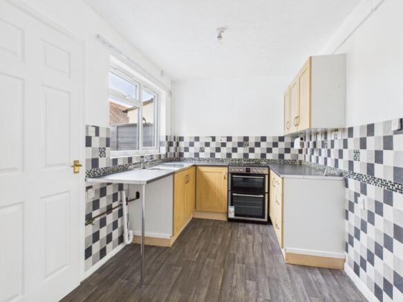 CAM04922G0-PR0082-STILL006