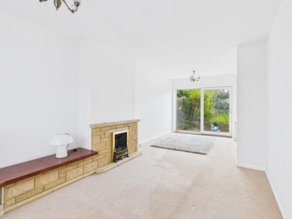 CAM04922G0-PR0083-STILL005