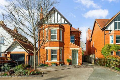 Ryeworth Road, Charlton Kings, GL52