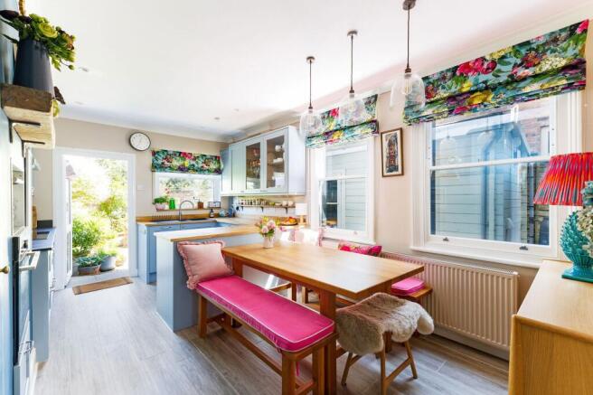 Kitchen/Dining room