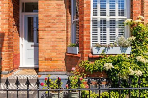 Bath Parade, Cheltenham, GL53