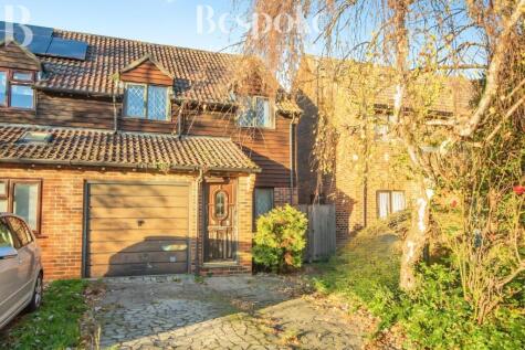 Myton Walk, Theale, RG7