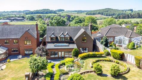 The Uplands, Watling Street, Hints, B78 3DF - Beautiful Private Countryside Views
