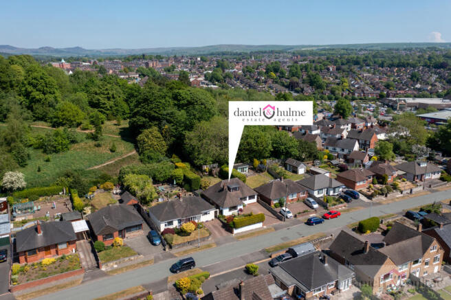 31 Campbell Avenue-80