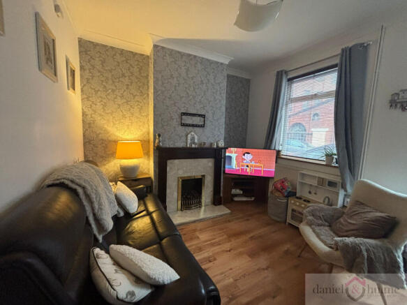 85584f43-652d-4ffd-9bdb-0f4c0dfd5700