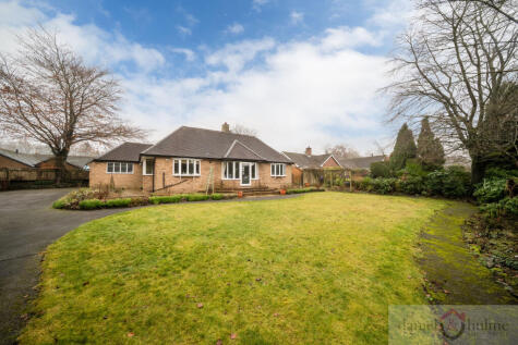 Buxton Road, Leek, Staffordshire, ST13 6NE