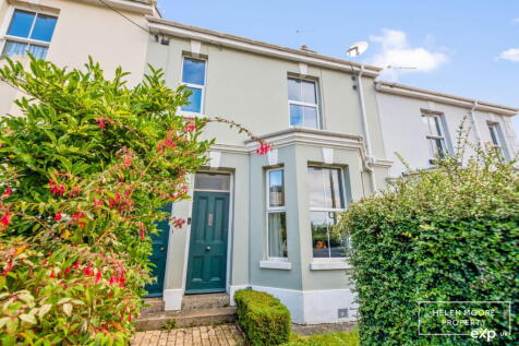 Charlton Terrace, Ivybridge, Devon