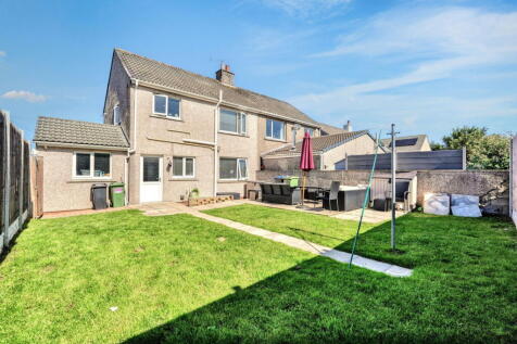 Kiln Green Avenue, High Harrington, Workington, CA14 4LN