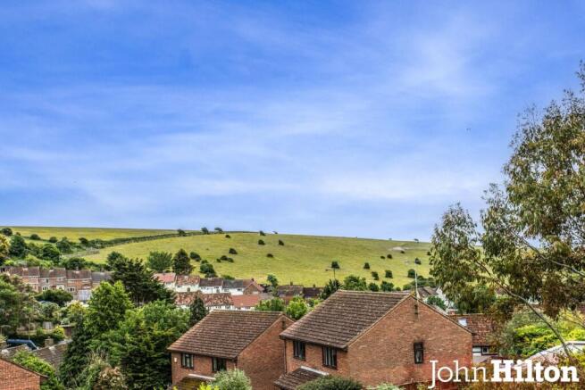 Burnham Close31.jpg