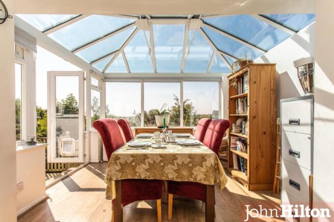 Crescent Drive North-24.jpg