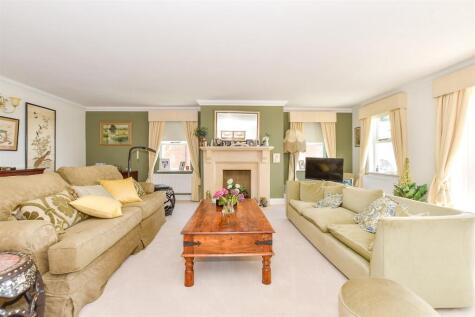 Trinity Close, Tunbridge Wells, Kent