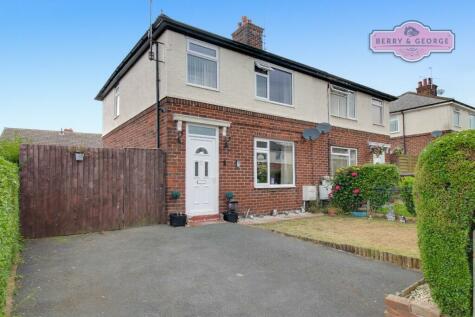 Buckley - 3 bedroom house for sale