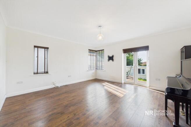 Living Room Extra Photo