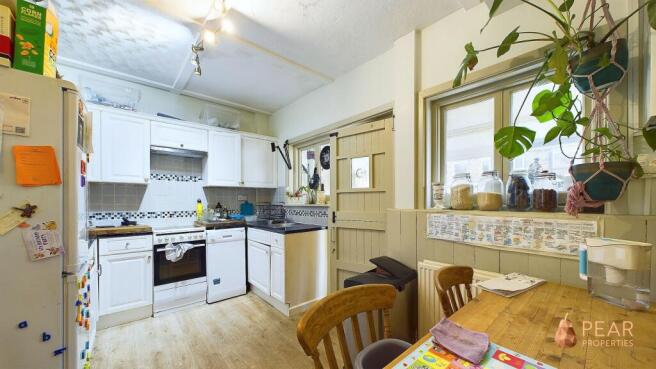 Kitchen/Dining Room