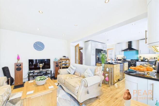 Open Plan Kitchen/Dining Room