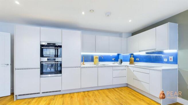 Kitchen/Living Area