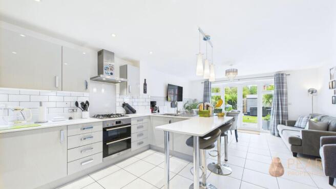 Open Plan Kitchen/Dining Room