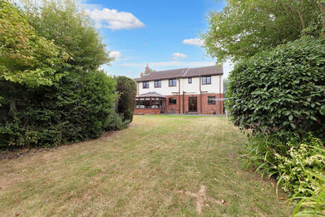 Chase Road West, Essex, CO7 7