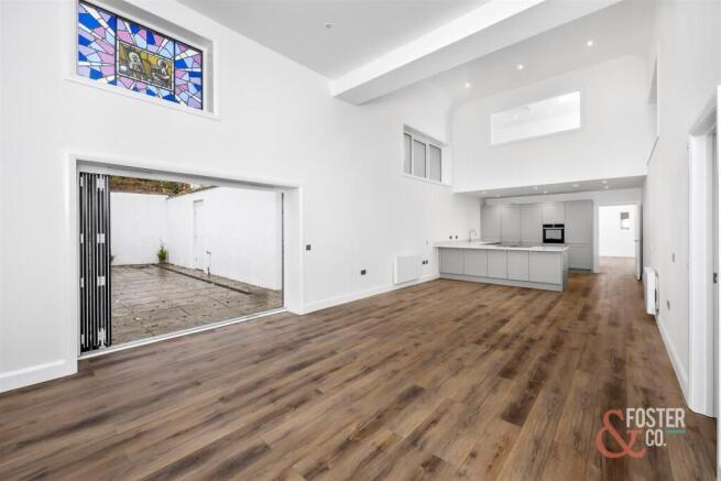 Cuckfield Road, 123_008.jpg