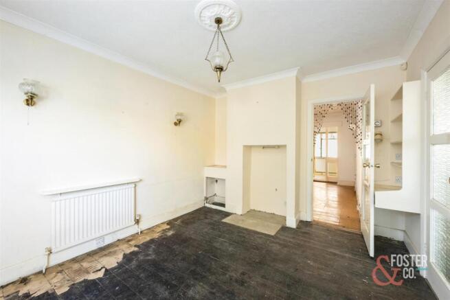 Wood Lane, Cobwebs-008.jpg