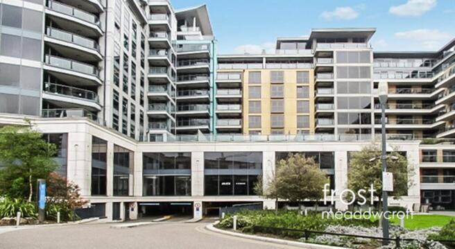 Units 13 Fountain CentreFulham SW6 office ext.jp