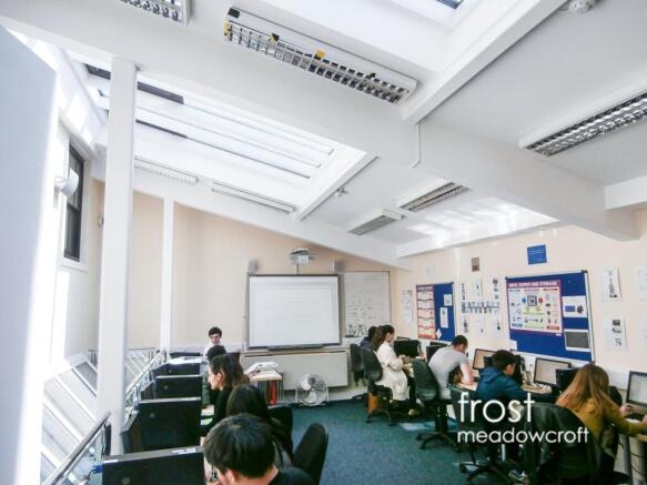 517523 Fulham Road SW6 office for rent West Lond